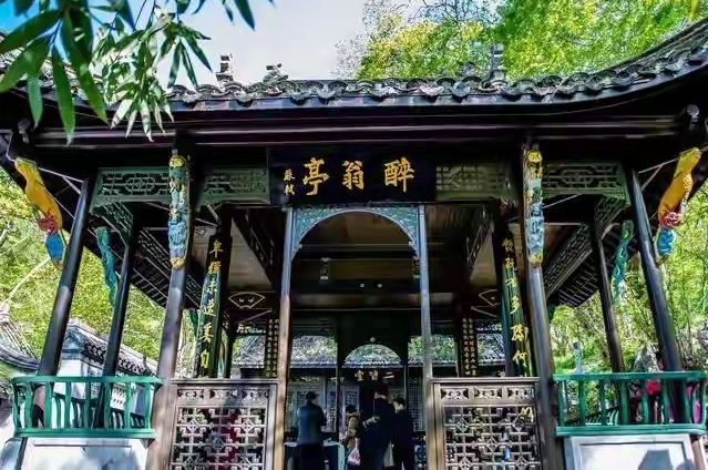 请输入图片描述